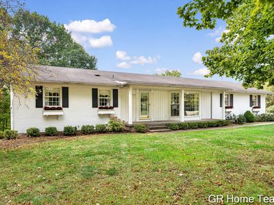 2650 Scenicview Dr NE