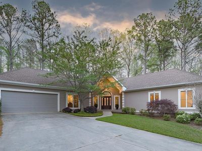 214 Holly Ln