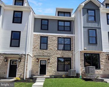 Property at 127 Cobblestone Dr #4-26, Harleysville, PA