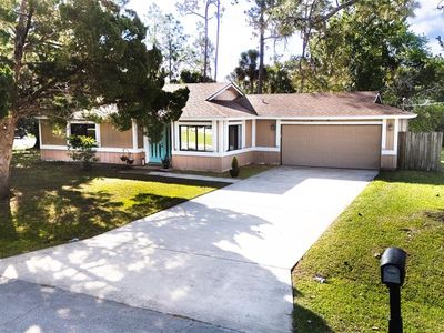 8 Lladd Ct