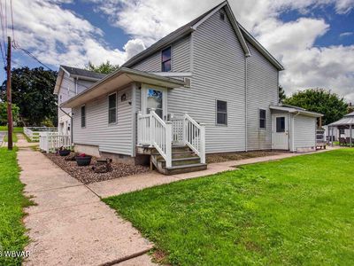 1109 Charles St