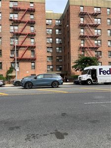 3025 Ocean Ave APT 2H