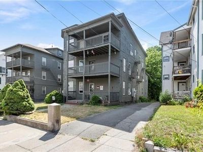 420 Rathbun St #7