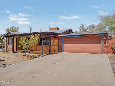 2115 N 3rd Ave