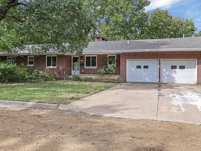 505 Oakdale Dr