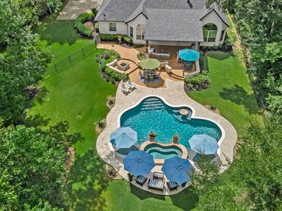 8979 Forest Lake Dr