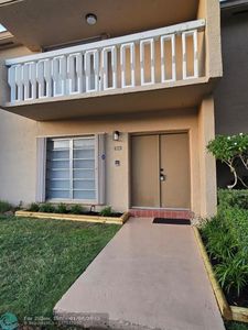 Property at 9400 SW 170th St UNIT 204, Palmetto Bay, FL