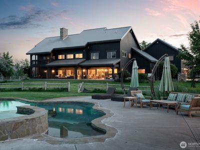 90705 N Yakima River Drive