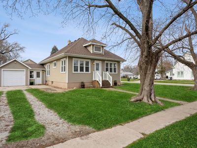 Property at 502 9th Ave, Sully, IA