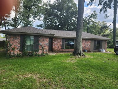 213 Holly Ln