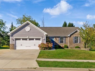 2049 W Woodland Dr