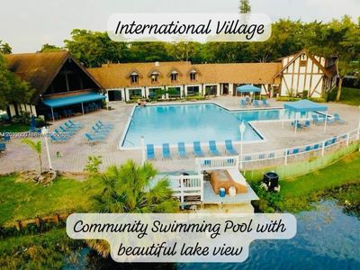 3730 Inverrary Dr APT 3B