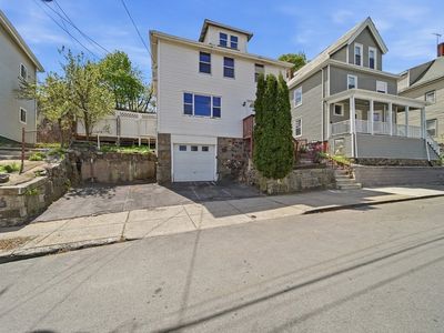 38 High Rock St