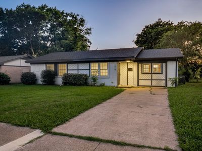 1319 Eastern Heights Dr