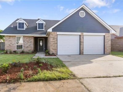 764 Lafayette Dr