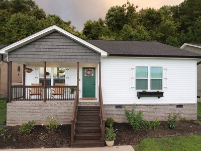 1650 Southern Heights Cir SE