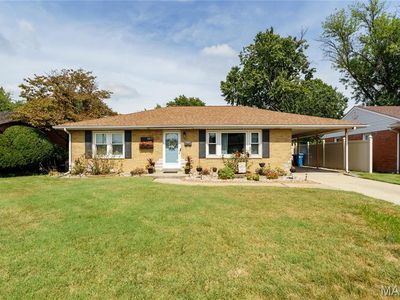 1611 Clark Ave