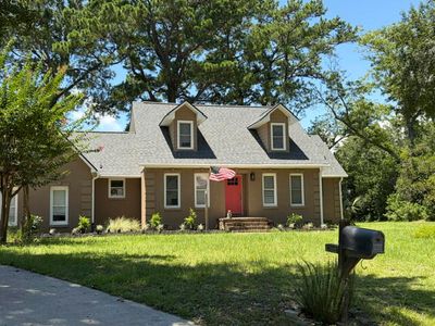 707 Nomad Ln