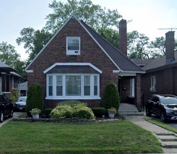 7339 S Constance Ave