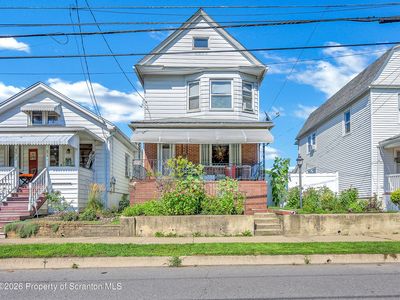 371 Northampton St