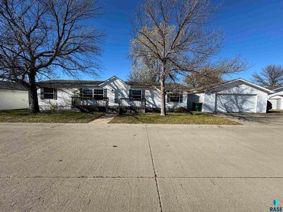 Property at 903 N Bobwhite Pl, Sioux Falls, SD