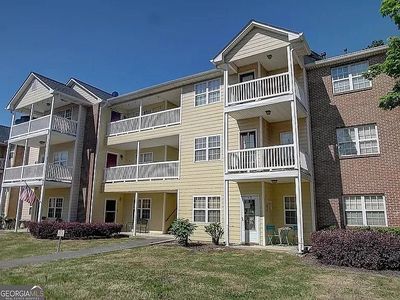 Property at 112 Waterford Dr, Calhoun, GA