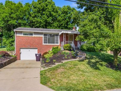 5256 Colewood Dr