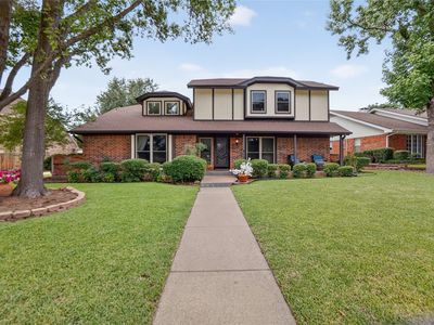222 Inverness Dr