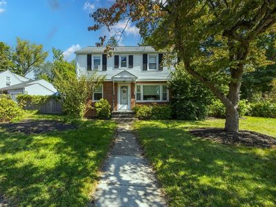 1 Lexington St