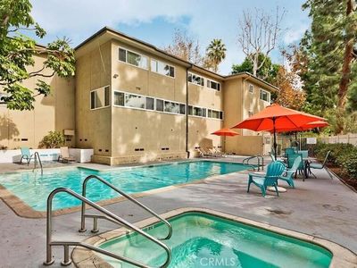 11138 Aqua Vista St