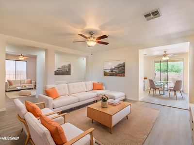 15741 S Camino Muesa