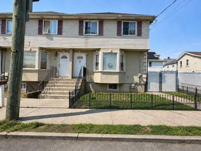 Property at 71 Arlington Place, Staten Island, NY