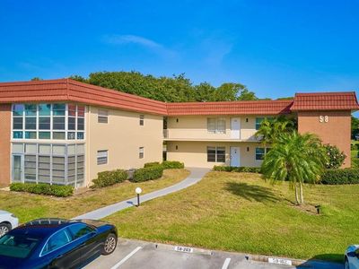 58 Woodland Drive #102