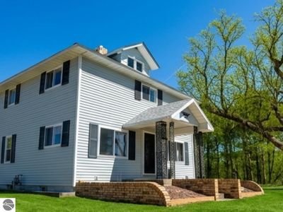4419 E Moorestown Rd