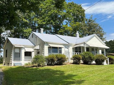 1068 State Highway 268