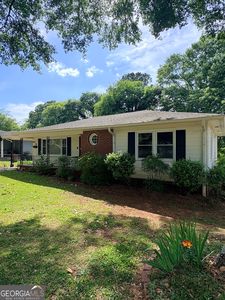 218 Flora Ave SE