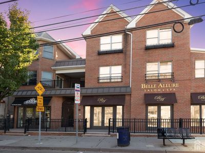 112 N Broadway St #C