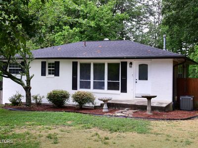 Property at 102 Henderson Ln, Oak Ridge, TN