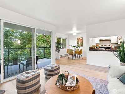4187 W Lake Sammamish Parkway SE #B207