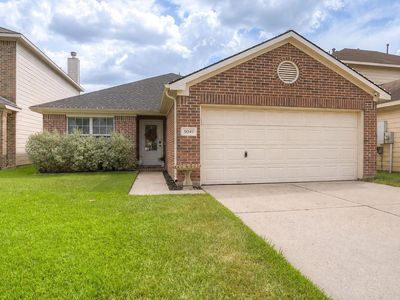 5049 Willow Point Dr