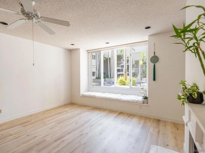 4012 Nobel Dr Unit 102