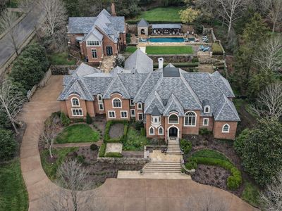 1224 Waterstone Blvd