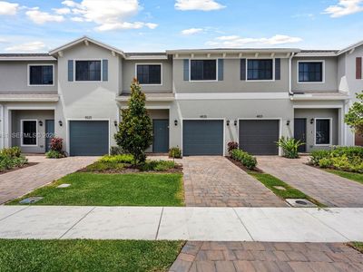 Property at 4825 Dillion St, Lake Worth, FL