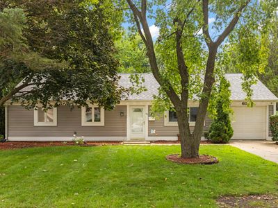 61 Eastfield Rd