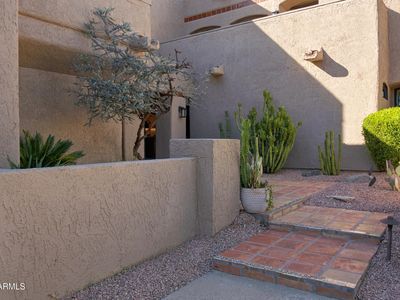 2626 E ARIZONA BILTMORE Circle #18
