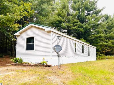 785 E 46th Rd