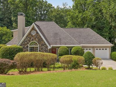 2501 Blaydon Pointe NW