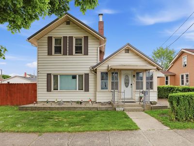 331 W 2nd St