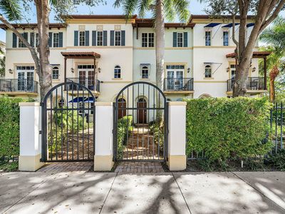 3281 Estancia Lane