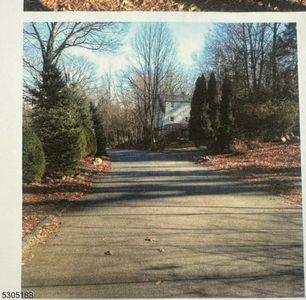 Property at 48 Overlook Rd, Bloomingdale, NJ